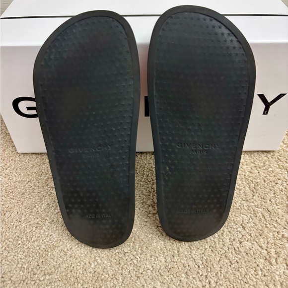 Givenchy Slides- Size 36/6, Red With White Logo, Black Soles - Picture 8 of 10